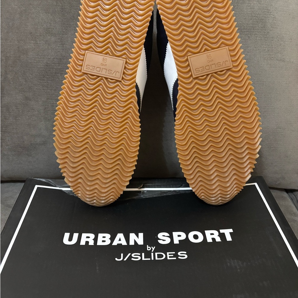 Urban Sports Women’s Navy Sneakers - Picture 6 of 6